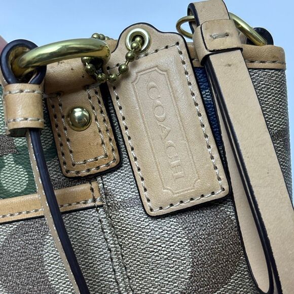 Coach F22226 Y2K Signature Payton Clover Tote (Tan/Signature/Multi) - Picture 10 of 11